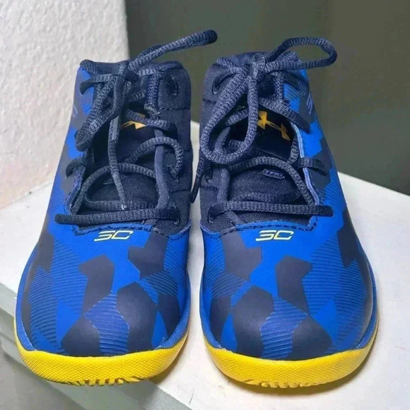 Under Armour Curry 3 Zer0 Kids Shoes Sz 7K 1278334-400 Blue Yellow EUC NBA - Picture 7 of 9